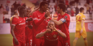 Antalyaspor sahasında farklı kazandı