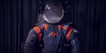 İşte astronotların Ay’da giyeceği kıyafetler