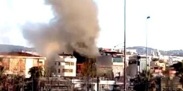 Pendik’teki otelde çıkan yangın 45 dakika süren çalışmanın ardından söndürüldü