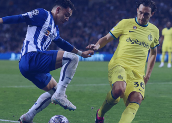 Hakan Çalhanoğlu’lu Inter çeyrek finalde