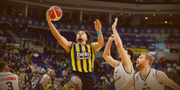 Potoda derbiyi kazanan Fenerbahçe Beko