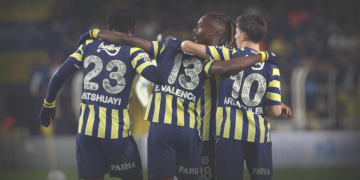 Fenerbahçe UEFA Avrupa Ligi’nde Sevilla deplasmanında