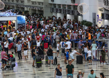 Antalya’ya son 3 ayda 800 bin turist akını