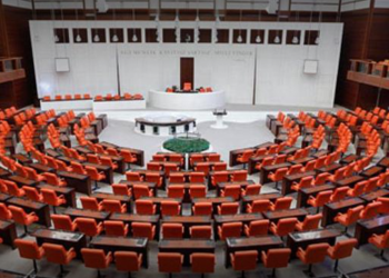 Milletvekili adaylarının tam listeleri açıklandı