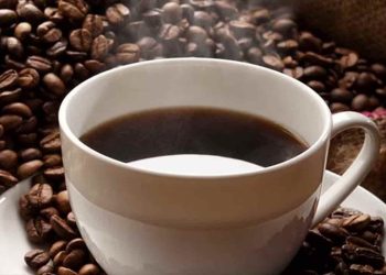 Aç karnına kahve içmenin sıhhate tesirleri… Faydası mı daha çok yoksa ziyanı mı?