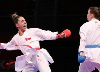 Kağıtsporlu Gülsen, Akdeniz Karate Şampiyonu oldu