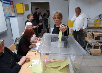 Sezen Aksu’nun mühür şaşkınlığı