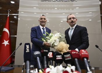 Bakan Bolat: Önceliğimiz fiyat istikrarını sağlamak