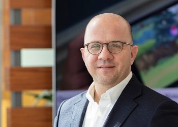 Allianz Türkiye, etraf ve iklim değişikliği hizmetleriyle yeşil dönüşüm seyahatinde işletmelerin yanında