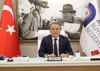 Antalya Büyükşehir Belediye Lideri Muhittin Böcek’in Kurban Bayramı iletisi