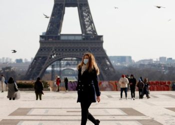 Aşı zıtlarına üzen haber: Fransa sıhhat kartı devrine geçiyor