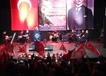 Aydın Büyükşehir Belediyesi ‘Memleket Şairi’ Nâzım Hikmet’i Andı