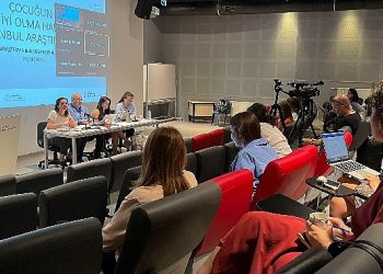 BİLGİ Çocuk Çalışmaları Ünitesi (ÇOÇA) tarafından yürütülen “Çocuğun Âlâ Olma Hali İstanbul Araştırması”nın bulguları kamuoyuyla paylaşıldı.