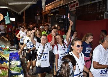 En kısa gecede tarihi miras koşusu