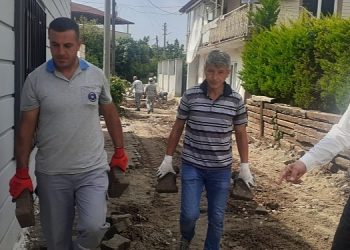 Göynük Mahallesi’nde yol çalışmaları devam ediyor