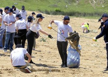 ICA Gönüllüleri, pak dünya için 200 kilo atığı ayrıştırdı