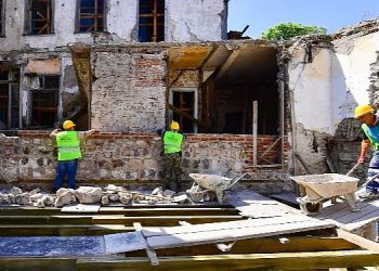 İzmir Büyükşehir’den Basmane’ye tarihi dokunuş