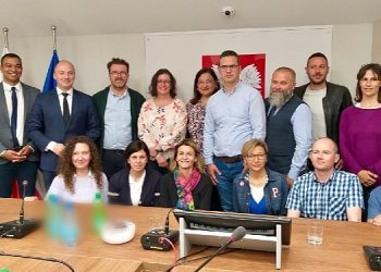 İzmir Ticaret Odası Vakfı Süleyman Taştekin MTAL Koordinatörlüğünde Yürütülen Endüstriyel Robotlar Bahisli Erasmus+ Projesinin 2.Etabı Polonya’da tamamlandı