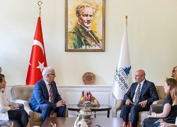 “İzmir’den hoş izler bırakarak ayrılacaksınız”