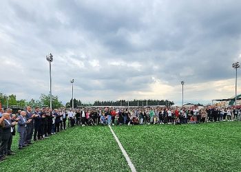 Kavaklı Adem Başoğlu Ortaokulu Kız Futbol Grubu Türkiye Şampiyonu