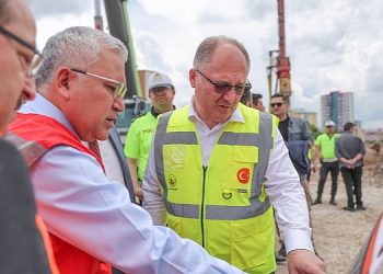 Köprülü Kavşakta Çalışmalar Devam Ediyor…