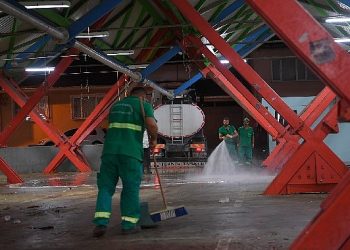 Kurban kesim yerlerinde aralıksız paklık