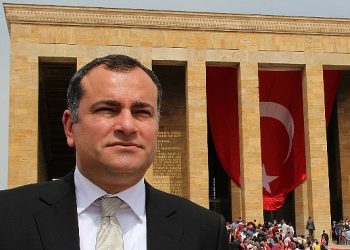 Lider Alper Taşdelen’in Kurban Bayramı iletisi