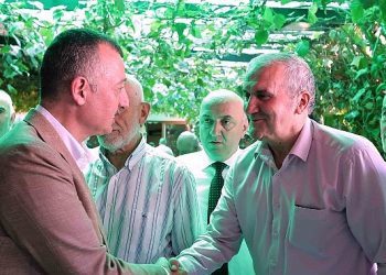 Lider Büyükakın, Darıca’da gönüllerle bir ortaya geldi