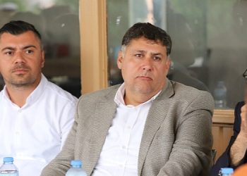 Lider V. Özkan’dan Mağdur Çiftçiye Takviye