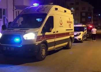 Polis Memuru Sevgilisini Kendi Silahı İle Vurdu