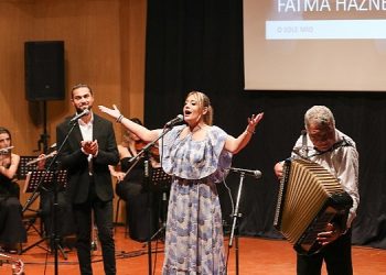 Şan kısmı öğrencilerin mükemmel konser