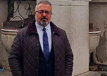 Ünlü Sanatçı Abdurrahman Delen, Yeni Müziği “Kına” ile Müzikseverleri Şaşırtıyor!