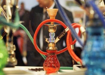 İstanbul’da bazı açık alanlarda nargile içilmesi yasaklandı