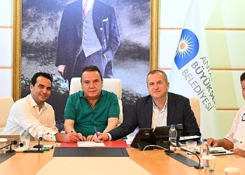 Antalya Büyükşehir Belediyesi Gazipaşa’nın denizine sahip çıkıyor