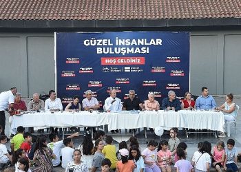 Avcılar’ın Hoş İnsanları Gümüşpala Mahalle Toplantısında Buluştu