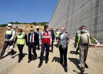 Bir defa daha sekteye uğradı