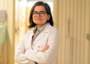 Birtakım ebeveynler çocuklarını eksiksiz bir görünüşe gerçek itebiliyor