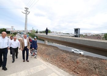 Büyükakın: 4 yılda 14 yeni üst geçit yaptık