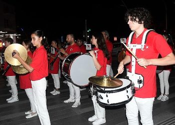 Cumhuriyet Bandosu’ndan Kemer’de konser