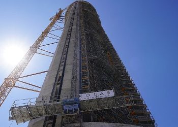 Cumhuriyet kulesi’nde çalışmalar devam ediyor 