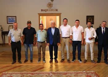 Datça Muhtarlarından Lider Gürün’e teşekkür ziyareti