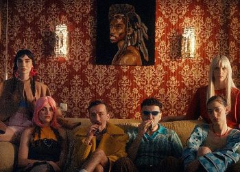 Eti Popkek ve Köfn tıpkı klipte buluştu!