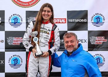 Genç Bayan Pilot Çebi’den Bir Birincilik Daha