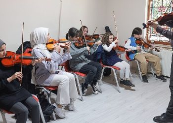 Hoş Sanatlar merkezi yaz kursları ağır ilgi 