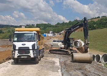 İzmit Kabaoğlu Fatih Caddesinde üstyapı