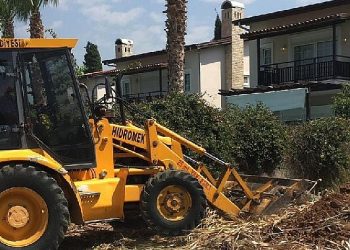 Kemer Belediyesi’nden ilçe genelinde paklık çalışması