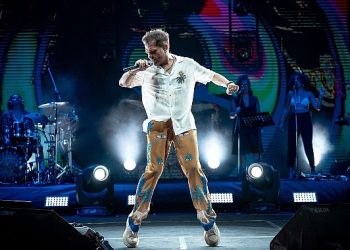 Kenan Doğulu’dan unutulma Ege konserleri