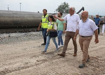 Kocaeli Büyükşehir’in etraf çalışmaları okul üzere