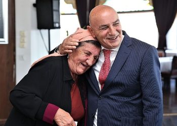 Lider Altınok Şehit Aileleriyle buluştu