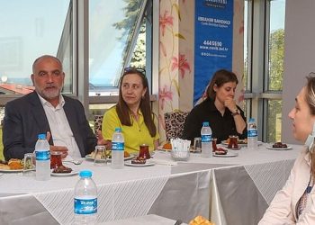 Lider Sandıkçı: “Hanım Konaklarımız istihdama katkı noktasında kıymetli bir rol üstlenmektedir”